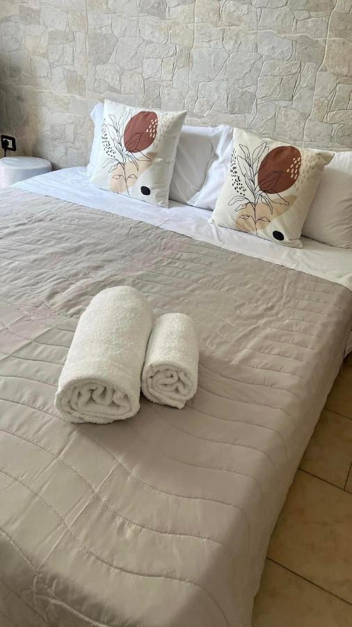 Faro'S Room Bari Dış mekan fotoğraf