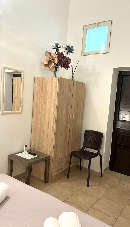 Faro'S Room Bari Dış mekan fotoğraf